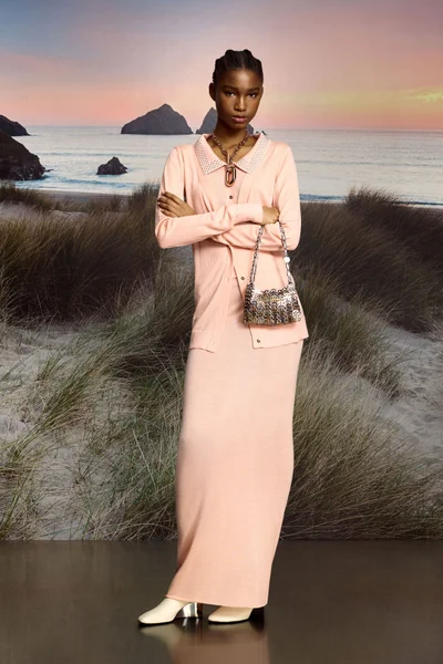 Look 19